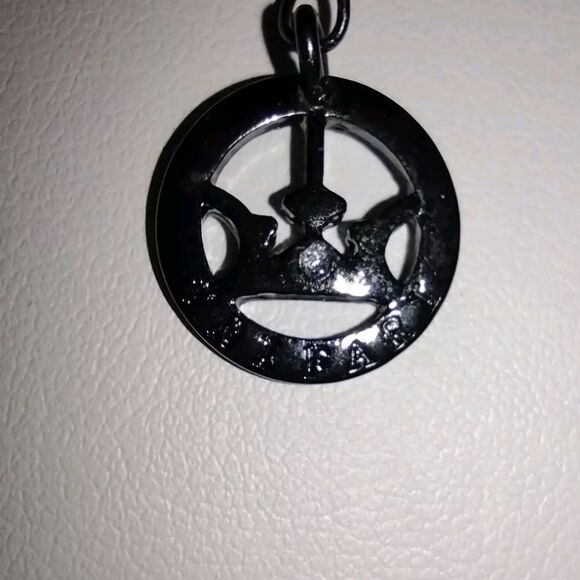 Vintage Crown Trifari Necklace Black And Blue 16" Pendant Charms Collar Necklace - Picture 6 of 6